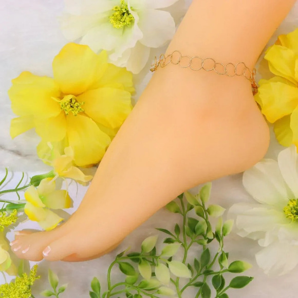 Minimalist Anklet, Sleek & Modern Design, Women’s Fashion, YC110415-A - Picture 3 of 10